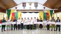 bantuan.keuangan.diserahkan.pj.wali.kota.kepada.12.partai.politik.dprd.kota.tarakan